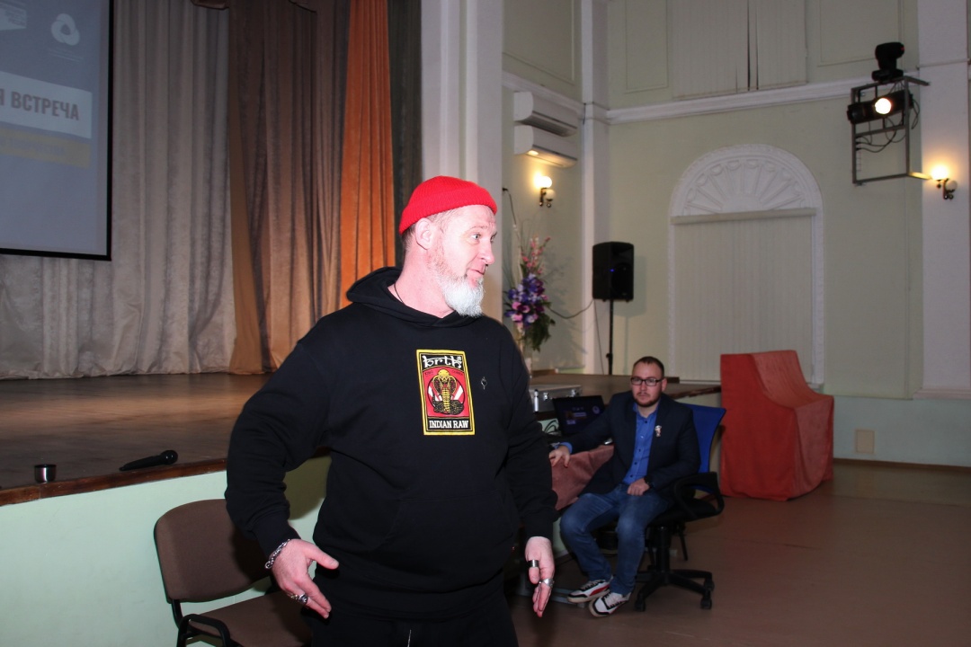 Самохвалов говорит1.JPG